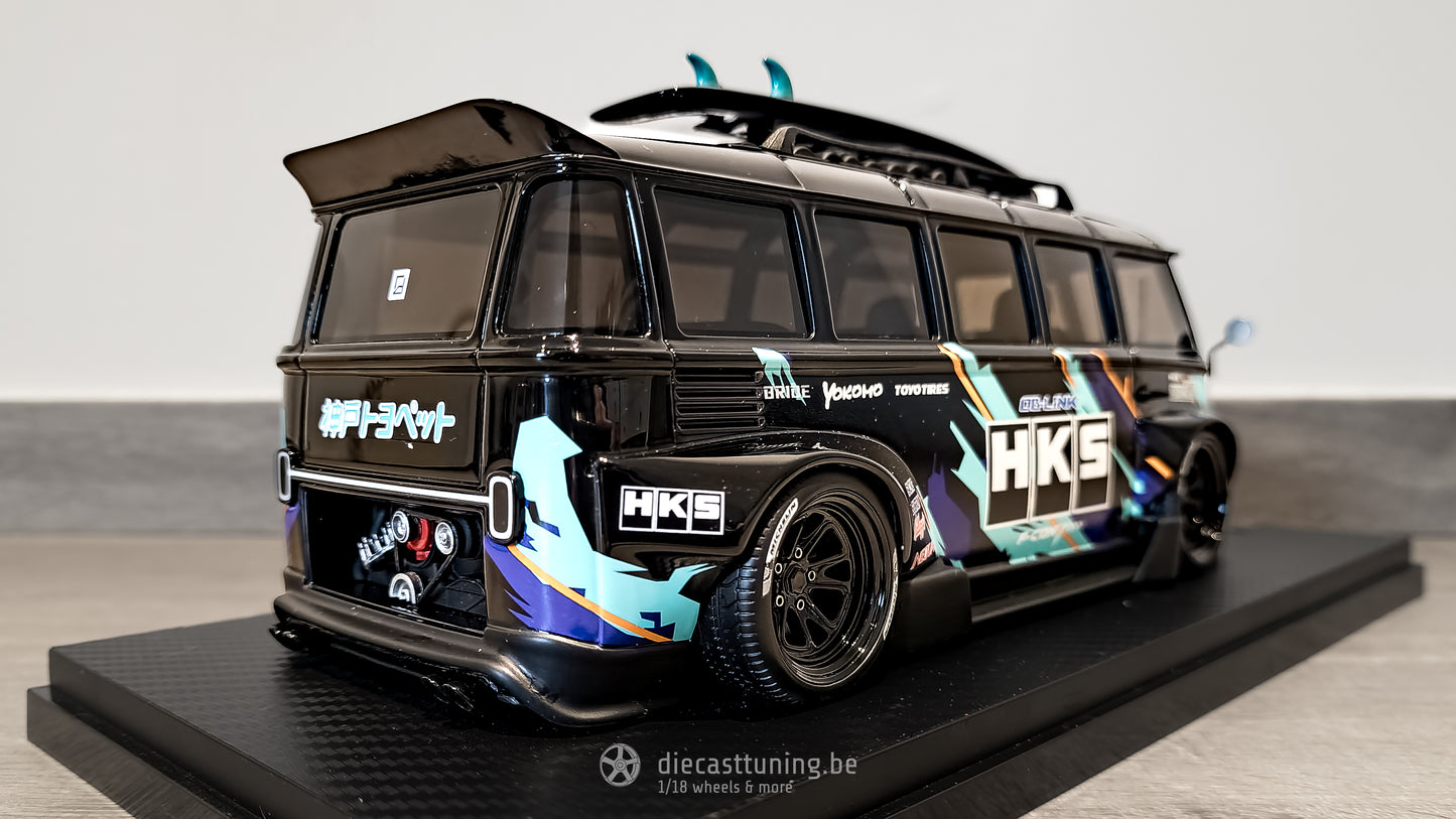 1:18 Rob3rt Design VW Van HKS RWB